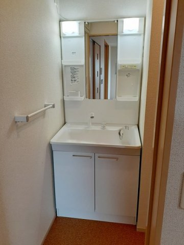 アレーズ　Ｃの洗面所