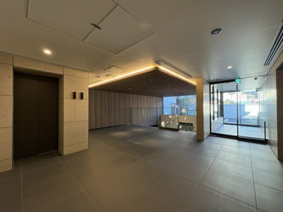 【ロビー】 | ザ・パークハビオ代々木