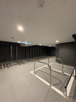 【駐車場】 | ザ・パークハビオ代々木