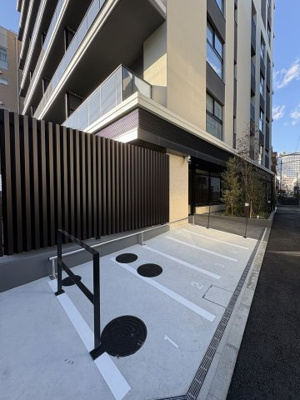 【駐車場】 | ザ・パークハビオ代々木