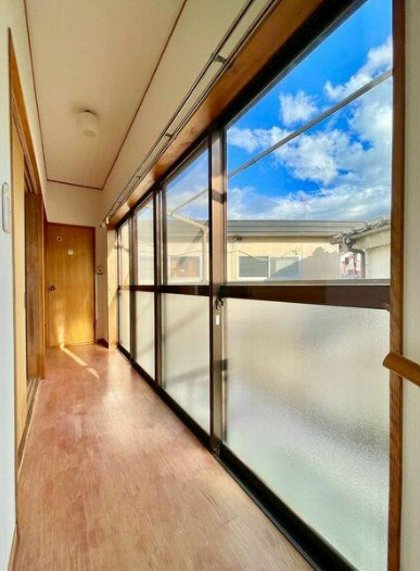 【中古】日高市高萩東中古住宅の内装|廊下