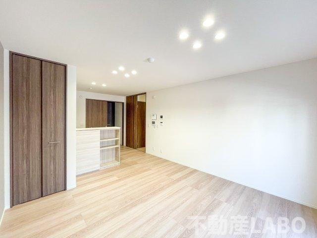 クラシスト苅田WESTの洋室