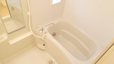 【浴室】 | ソル・レヴェンテⅡ