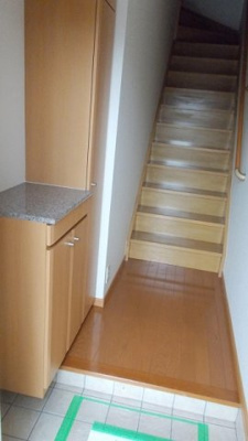 【玄関】 | ソル・レヴェンテⅡ