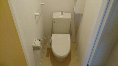 【トイレ】 | ラヴィーン（ＲＡＶＩＮＥ）Ⅰ | コンパクトで使いやすいトイレです