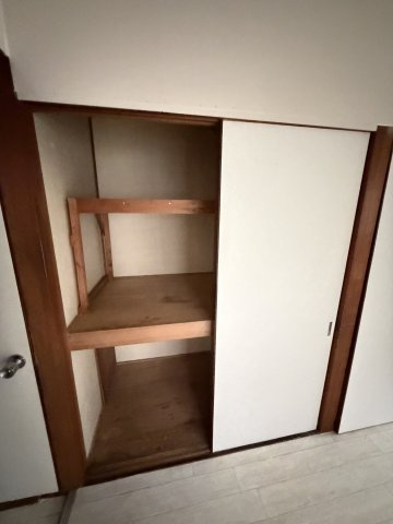 上池田２丁目戸建の収納