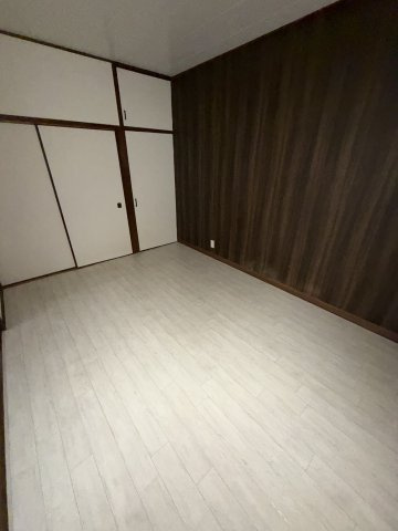 上池田２丁目戸建の洋室