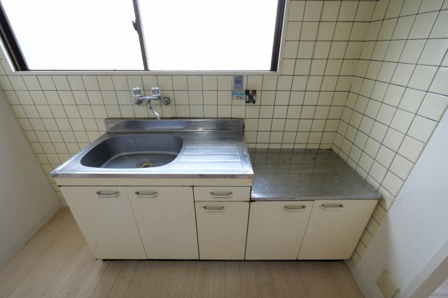 大阪市東淀川区菅原４丁目の賃貸マンションのキッチン