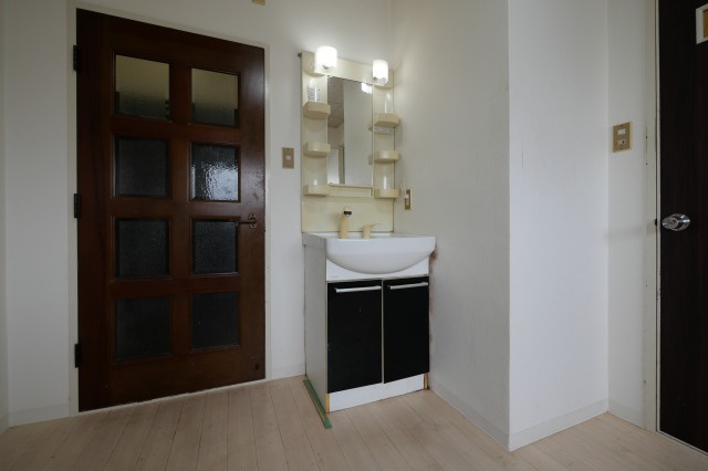 大阪市東淀川区菅原４丁目の賃貸マンションの独立洗面台