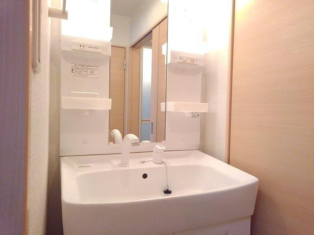 アプローズＣの洗面所