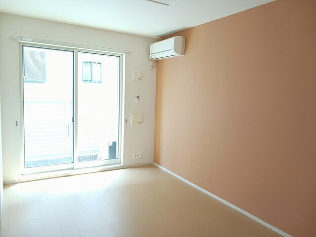 クリスタル　グランツの居間・リビング