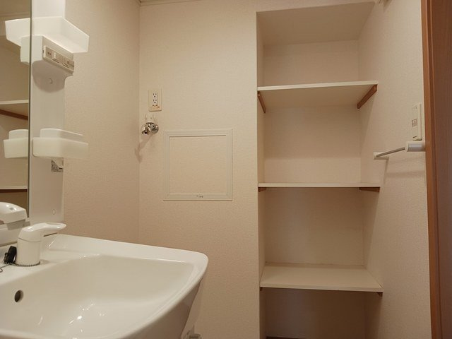 インヴィテ・ボヌ－ルⅠ番館の内装