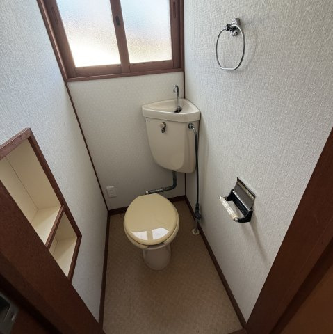 登別市上登別町42-69戸建のトイレ