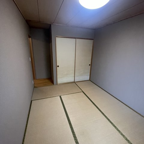 登別市上登別町42-69戸建の和室