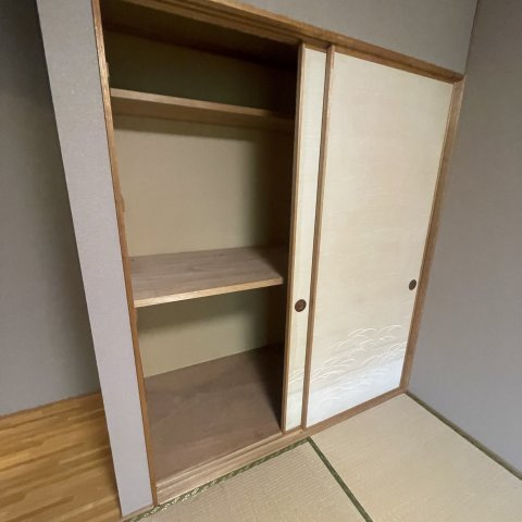 登別市上登別町42-69戸建の収納