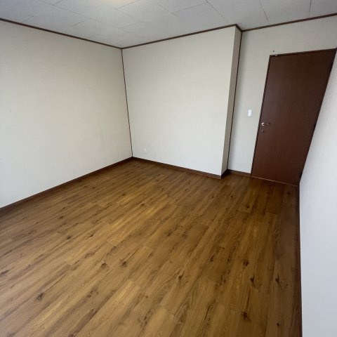 登別市上登別町42-69戸建の内装