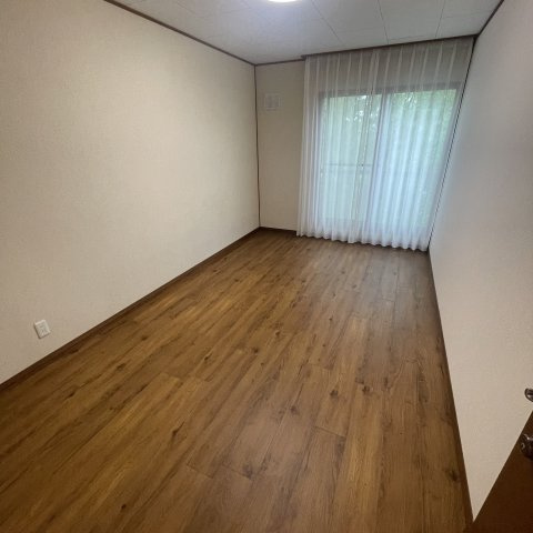 登別市上登別町42-69戸建の内装