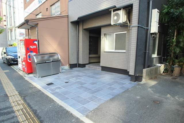 ＣＲＥＡＲＥ比治山のエントランス