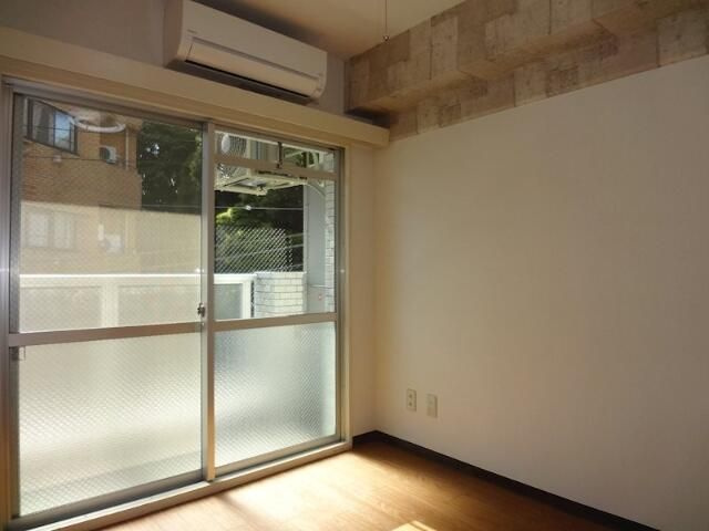 ペガサスマンション白山の寝室