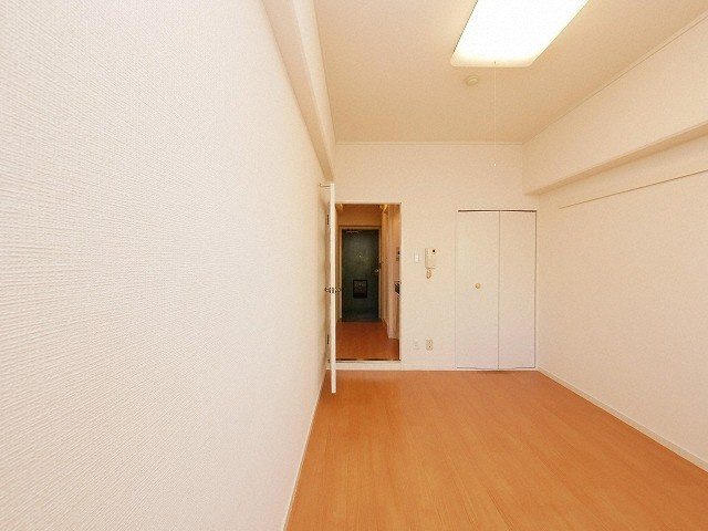 大阪市浪速区敷津西２丁目の賃貸マンションの居間・リビング