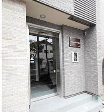 【エントランス】 | フォレストメゾン六義園 | ゆとりのあるエントランスです