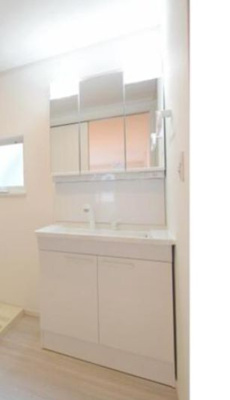 【独立洗面台】 | フォレストメゾン六義園 | 独立洗面台で身支度をすべて済ませてしまいましょう