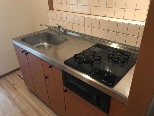 apartment 笹賀町１丁目