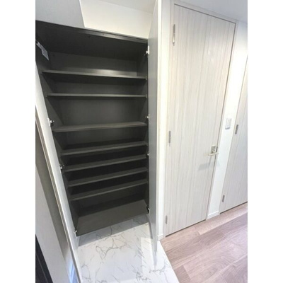 【収納】 | S-RESIDENCE志賀本通North | 小物を収納するのに便利です