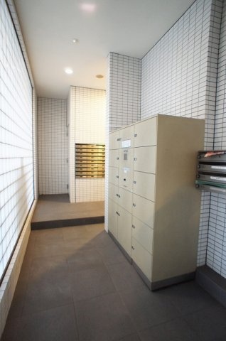 エスティメゾン板橋Ｃ６のその他共用部分|宅配ボックス