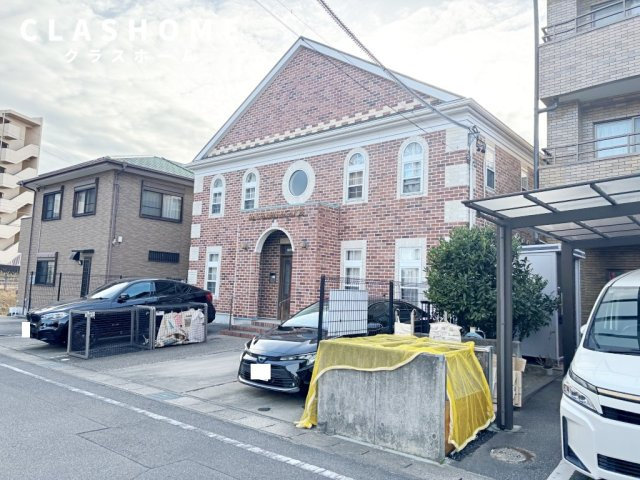 ROYAL BRICKS APARTMENT 3Ave.　　刈谷市の賃貸ならクラスホーム刈谷店の駐車場