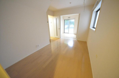 【居間・リビング】 | CLOCHETTE | ゆったりとした居間です