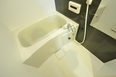 【浴室】 | CLOCHETTE | 日々の疲れを癒すお風呂付です