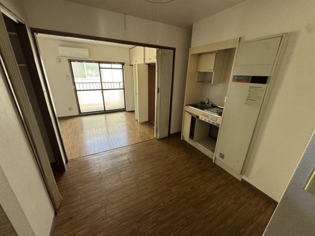 愛知県名古屋市緑区　一棟マンションの居間・リビング