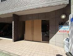 【エントランス】 | スカイコート東日本橋 | 落ち着いた佇まいのエントランス 