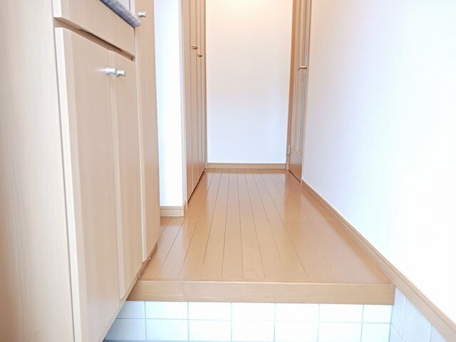 グランツ・ノイＡの玄関