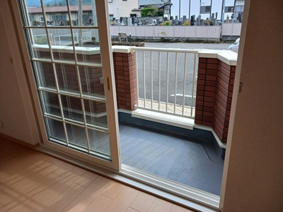 【バルコニー】 | ヴィラ・フォ－レＡ