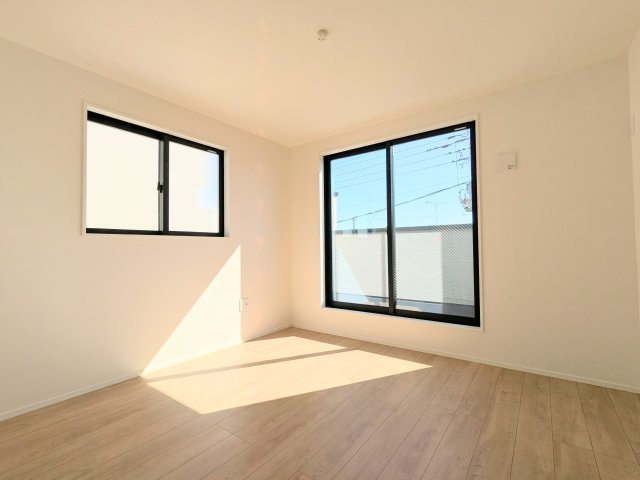 葛飾区東金町４丁目の新築戸建の洋室|～居室写真～