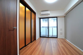 【居間・リビング】 | ベルファース八丁堀Ｗｅｓｔ | ※写真は同タイプ住戸です。