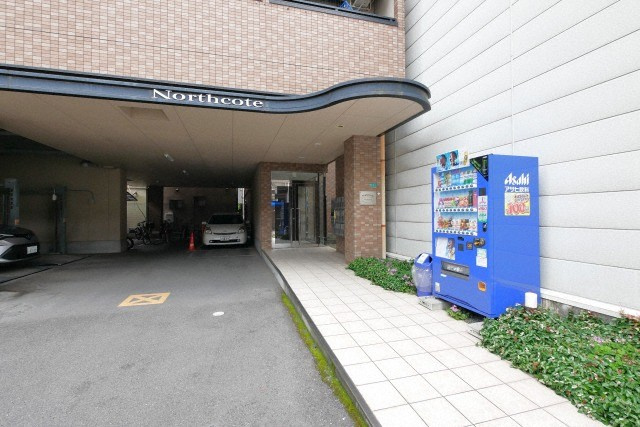 大阪市都島区都島北通２丁目の賃貸マンションのエントランス