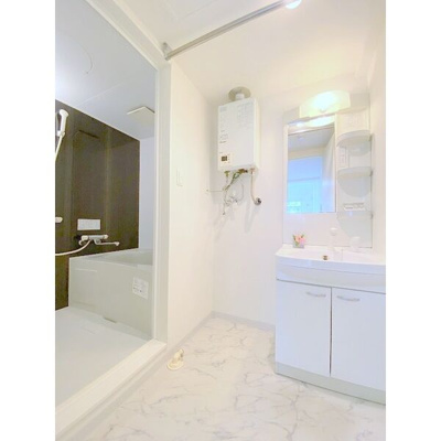 【独立洗面台】 | アヴァンツァーレ