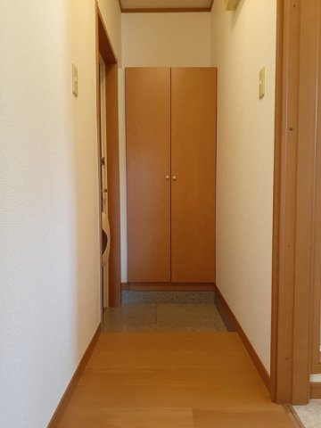 フォー・クラブ・タウンＤの玄関