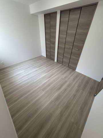 La Maison 高羽町の洋室