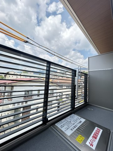 La Maison 高羽町のバルコニー