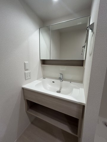 La Maison 高羽町の洗面所