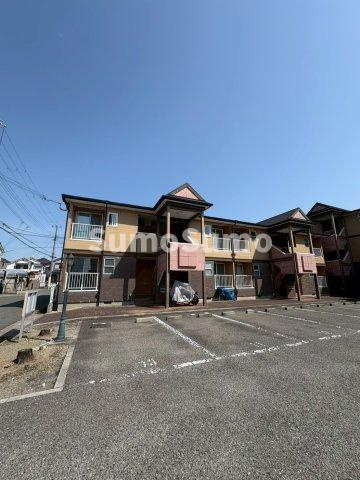 ロイヤルコート南別府　B棟の駐車場|駐車スペースもあります