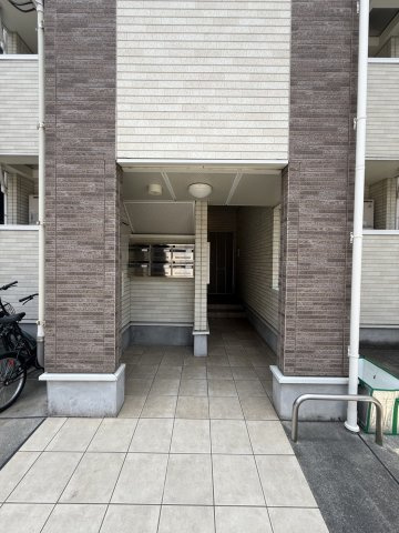メゾン ソレイユのエントランス