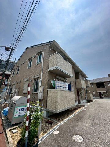 アンバーキューブBの外観
