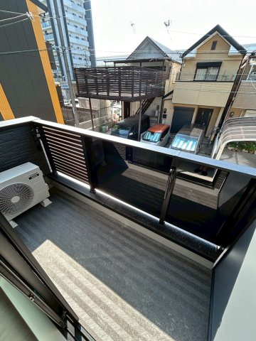 Ｆ　Ｌａｘａ　ＳＥＡＭのバルコニー