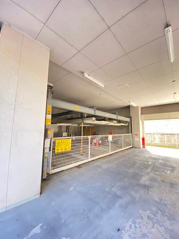 court yard西宮北口の駐車場