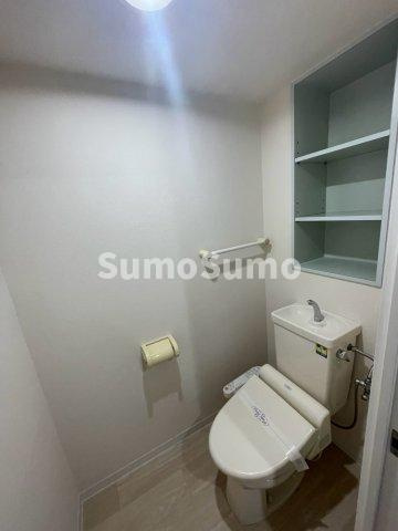 ベルトゥリー若草ANNEXのトイレ|ゆったりとした空間のトイレです